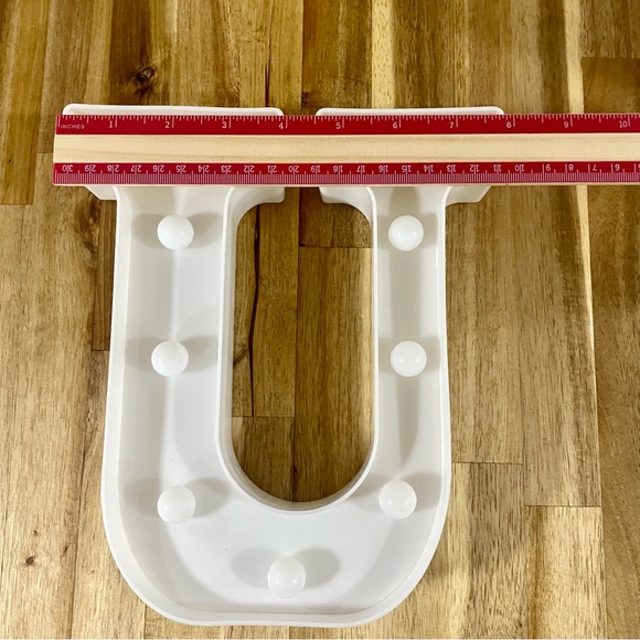 Marquee-Style Light Up Letter U Round Bulbs Hangs Sits Childs Room Decor - Picture 8 of 9